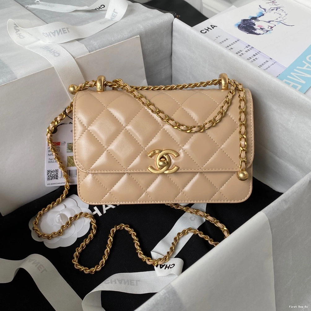 First Bag Ru BAG FLAP -12X19X8CM CHANEL 0711